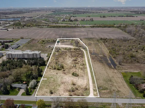 3868 Two Mile Rd S, Bay City, MI 48706