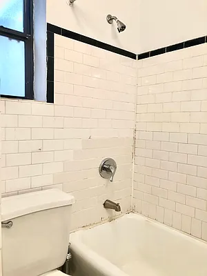 Rented by Waverly Realty Associates | media 19