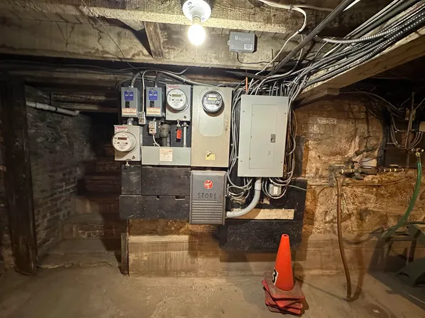 804 Broadway image 16 of 18