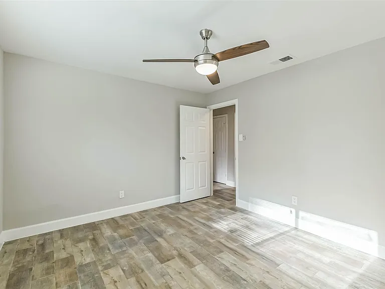 13438 Wiley Martin Dr — Photo 37