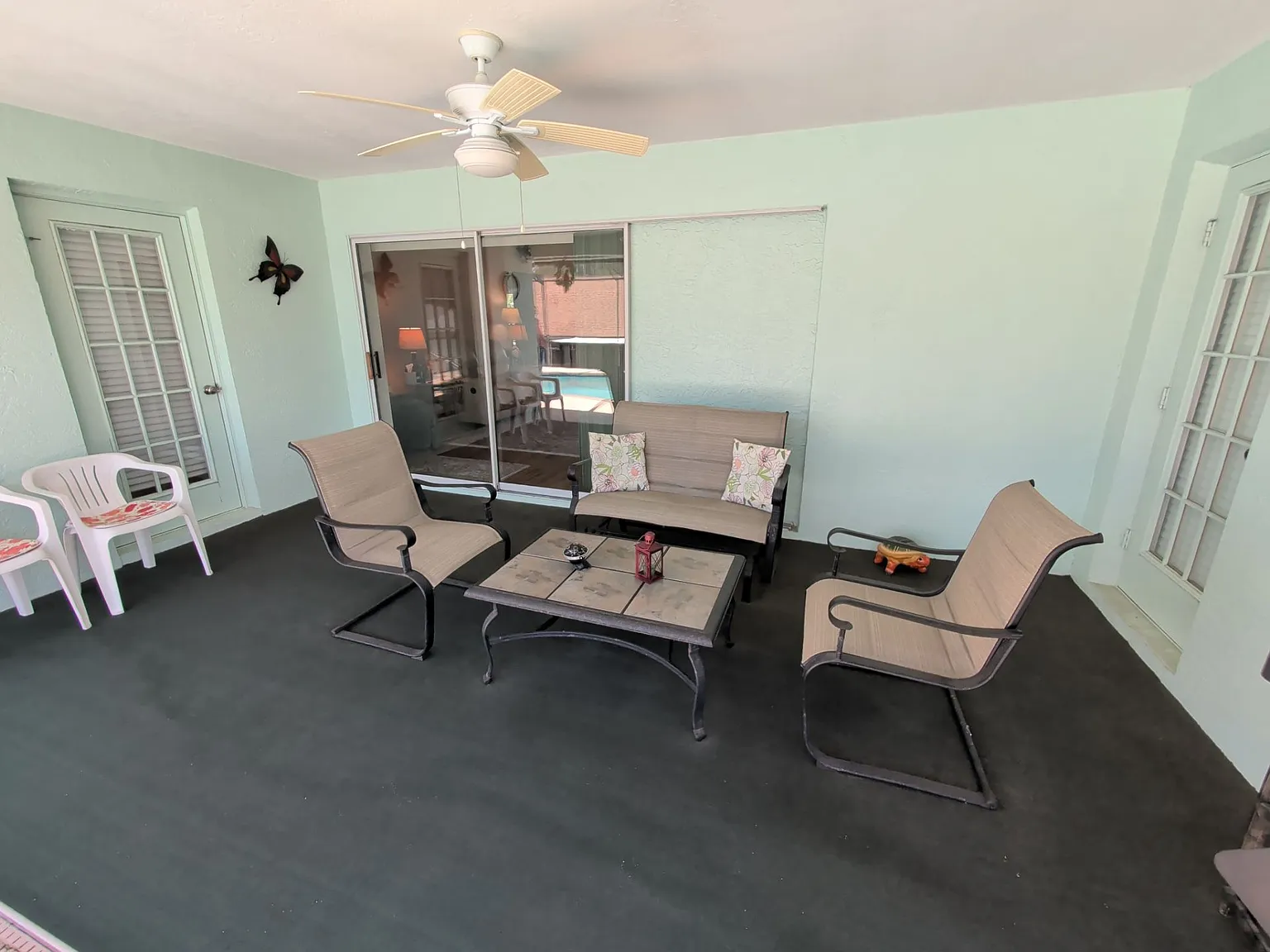 3 bed, 2.0 bath, 1745 sqft, $2,350 — Photo 3