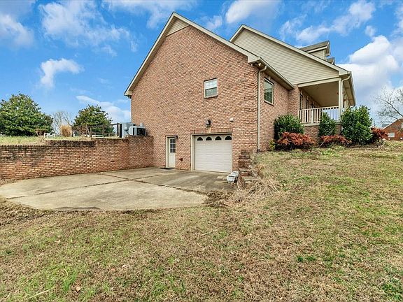 3rd image of 3755 Thomasville Rd