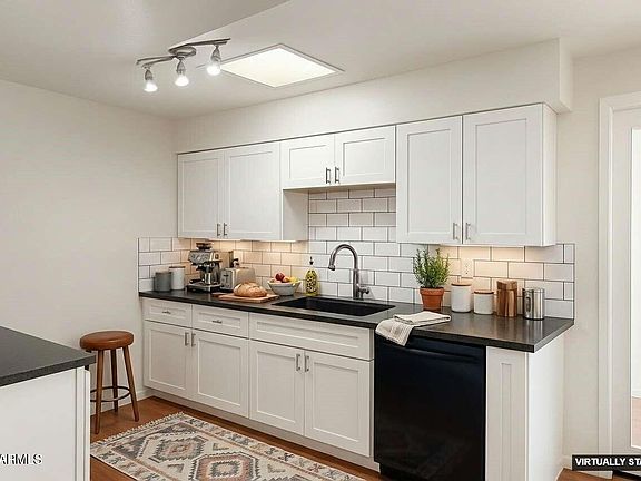 2nd image of 10030 W ROYAL OAK Road #C