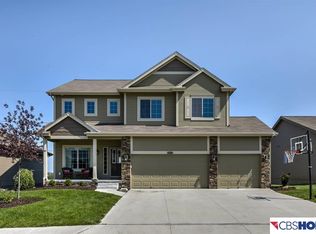 17222 Rampart St, Omaha, NE 68136