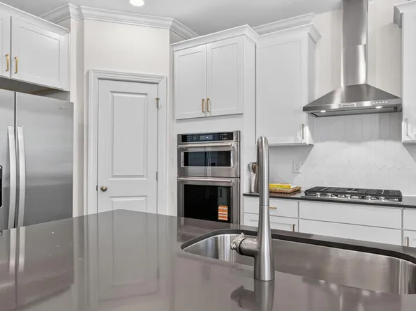 1021 Martin Farms Boulevard, Aberdeen, NC 28315