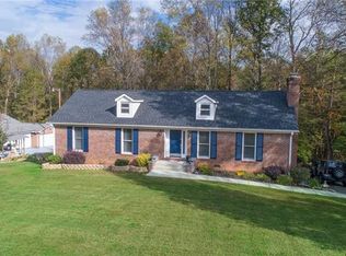 6652 Alanbrook Rd, Charlotte, NC 28215