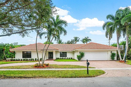 2150 NW 23rd Way Photo 1