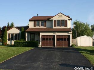 5953 Hebrides Trl, Cicero, NY 13039