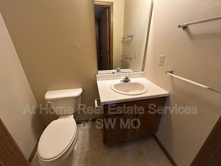 3375A S Moreland Ct — Photo 5