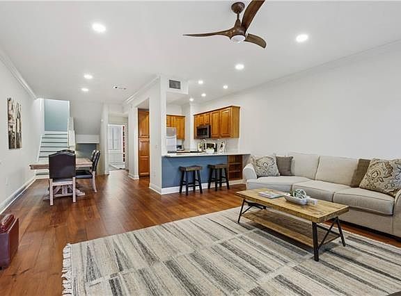 4th image of 141 Highway 22 E APT E3
