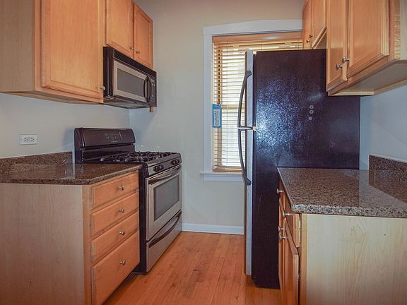 5th image of 246 S Maple Ave APT 1E