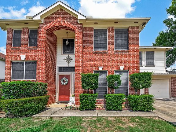 2nd image of 21514 Bluebonnet Meadow Ln