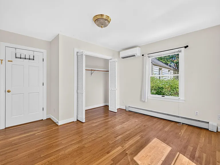 118 Summit St — Photo 32