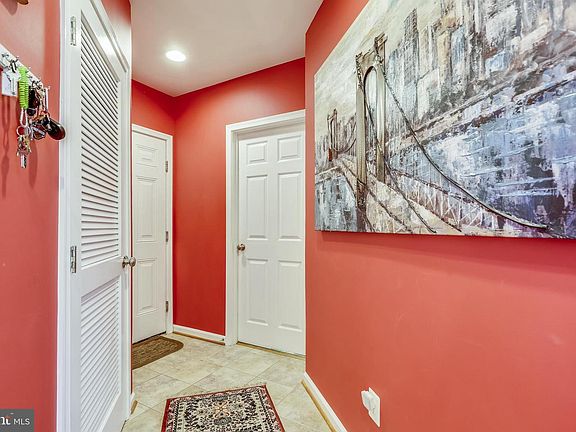 5th image of 2187 Potomac Club Pkwy