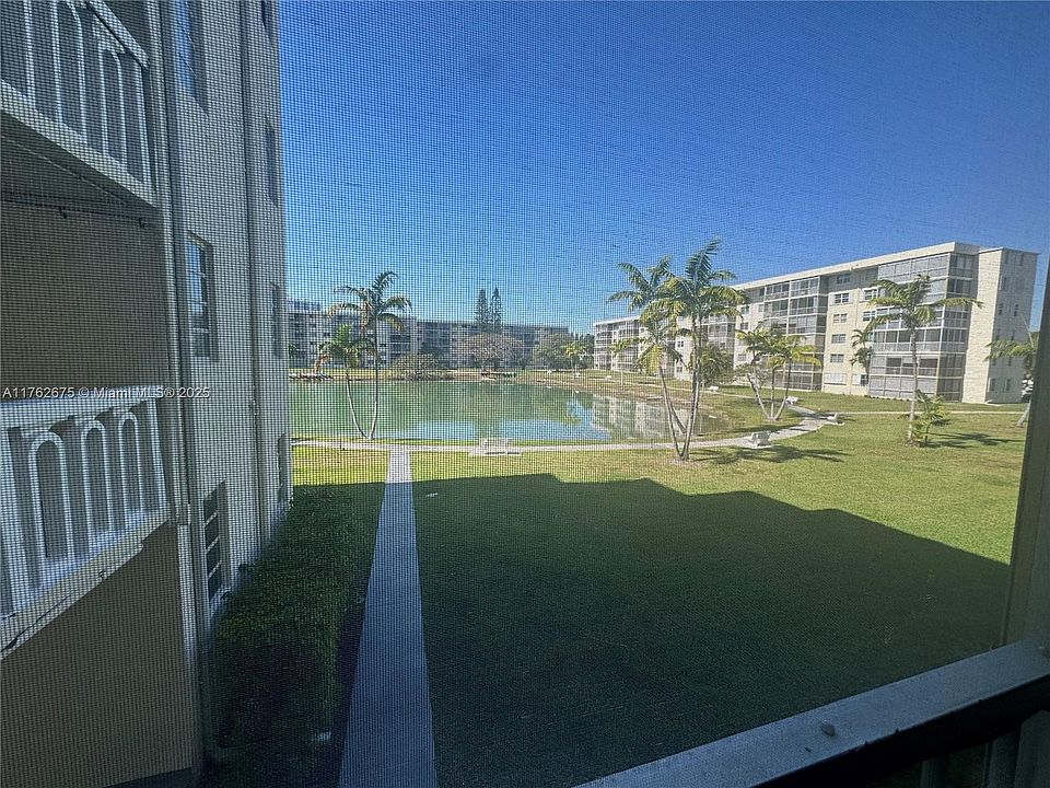 1st image of 2855 Leonard Dr APT H207