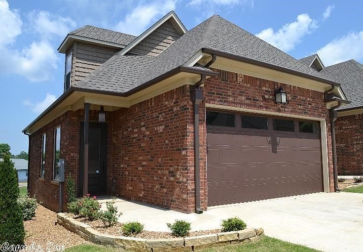 1st image of 2835 Village Meadow Cv