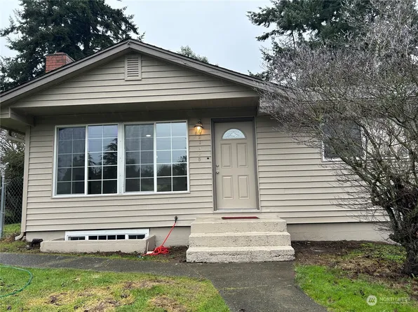 25325 30th Avenue S, Kent, WA 98032