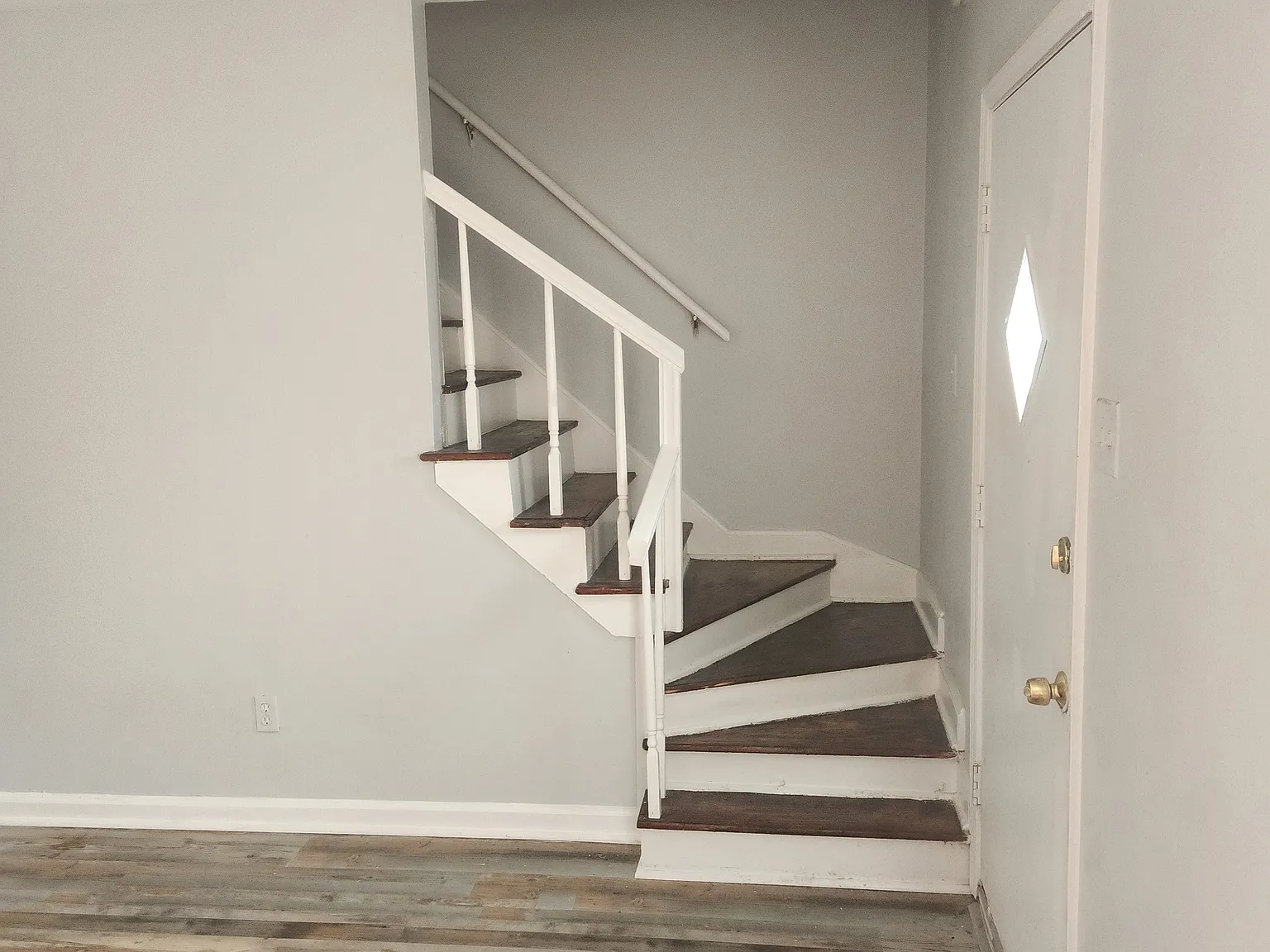4 bed, 1326 sqft, $1,350 — Photo 4