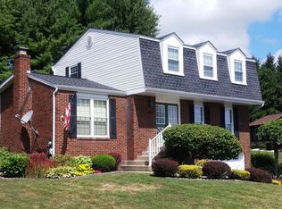 117 Edenboro, Greensburg, PA