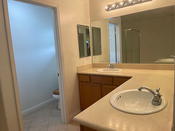 2nd image of 3439 Willow Glen Ln