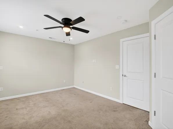 (undisclosed Address), Capitol Heights, MD 20743