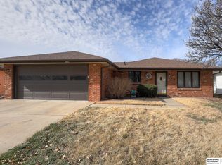 2601 S 52nd St, Lincoln, NE 68506