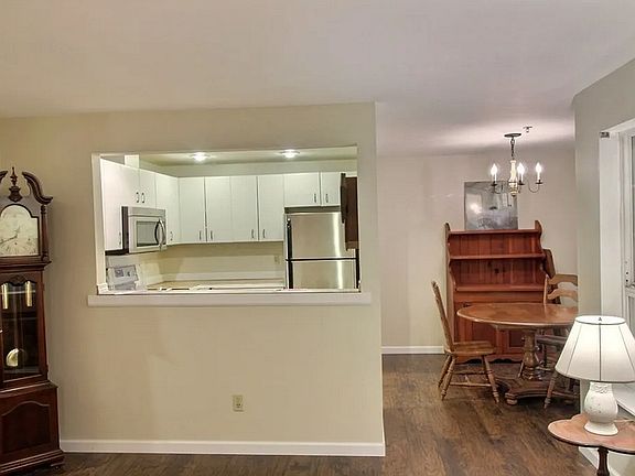 3rd image of 14058 NE 181st St E #203