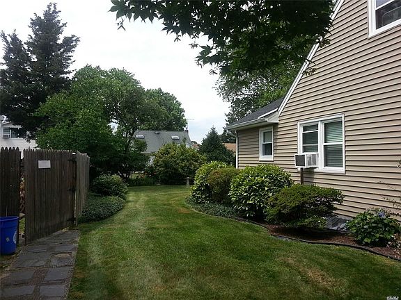 3rd image of 171 Liberty Ave