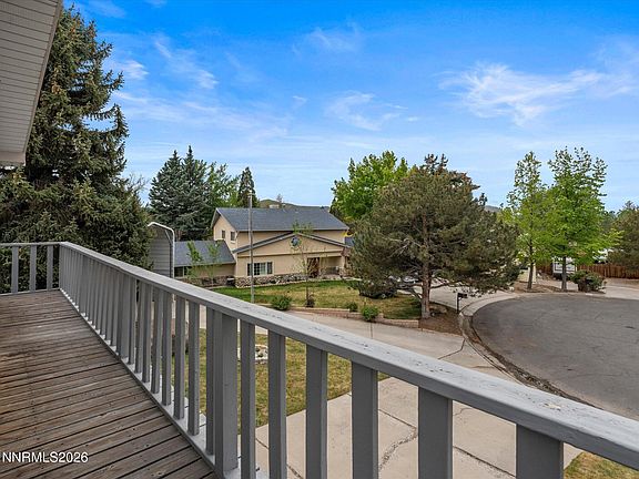 4th image of 3370 Shawnee Cir