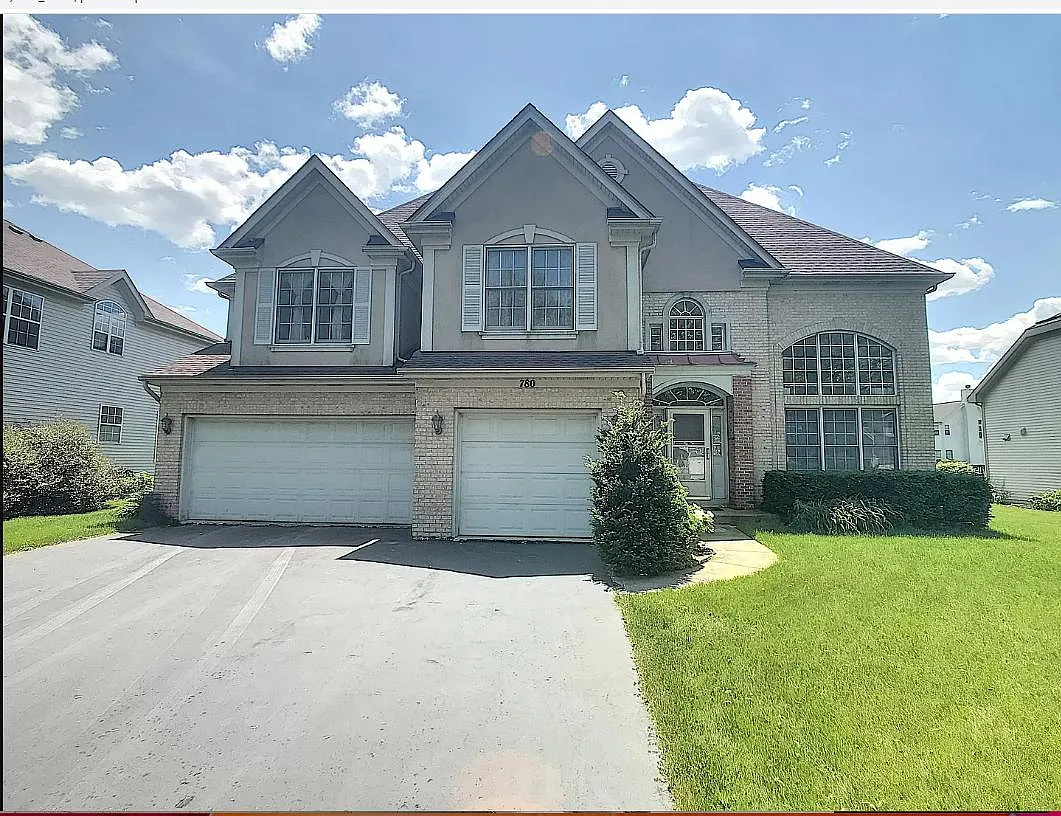 Sigmund Rd, Naperville — Photo 1