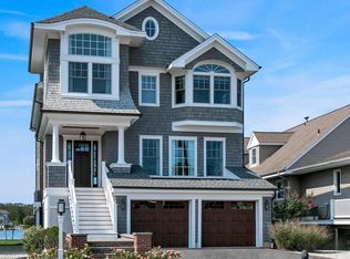 36 Warren St, Rumson, NJ 07760