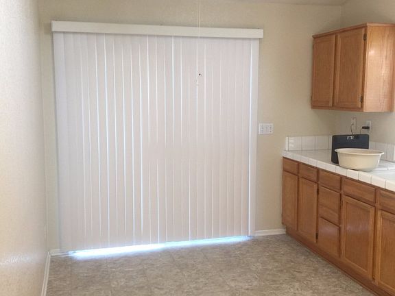 5th image of 5217 Stoney Creek Way