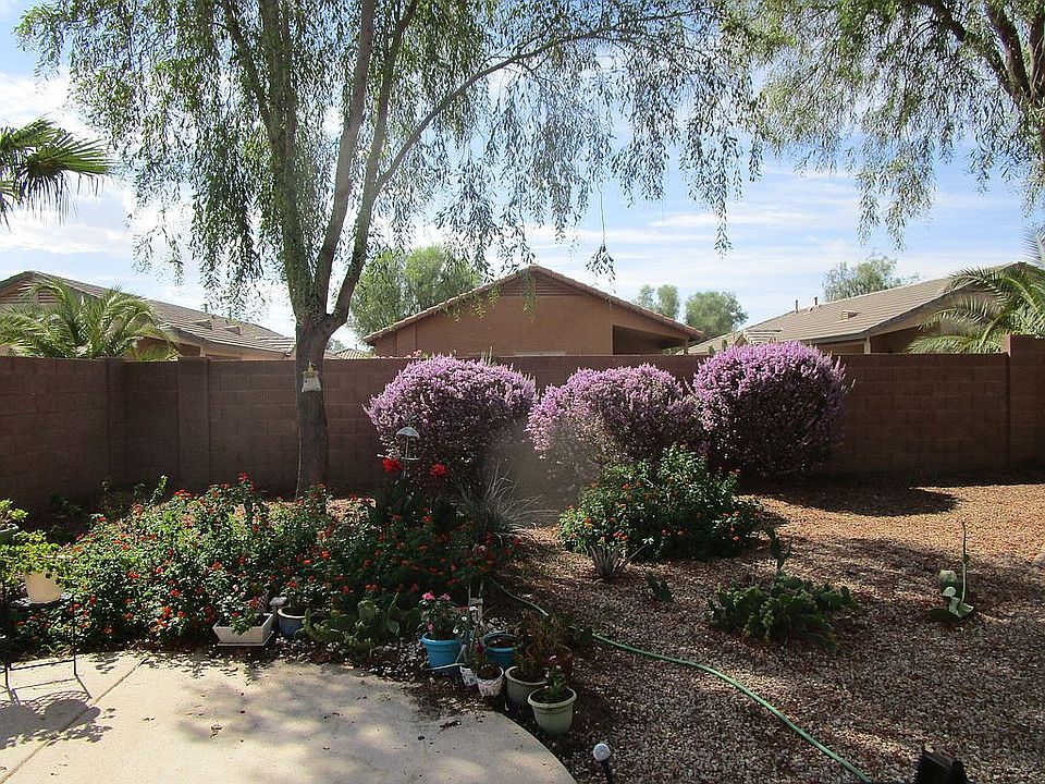 2nd image of 3953 E Rose Quartz Ln