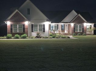 1401 Hambrick Rd, Boaz, AL 35957