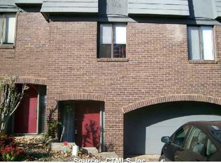 32 Trolley Crossing Ln #32, Middletown, CT 06457
