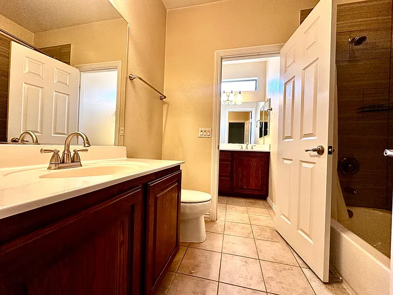 8137 Aurora Mist St — Photo 17