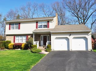 159 Szymanski Dr, Spotswood, NJ