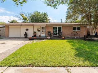1726 Austin St, Portland, TX 78374