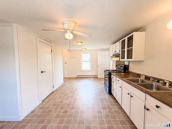 3rd image of 602 North Main Street