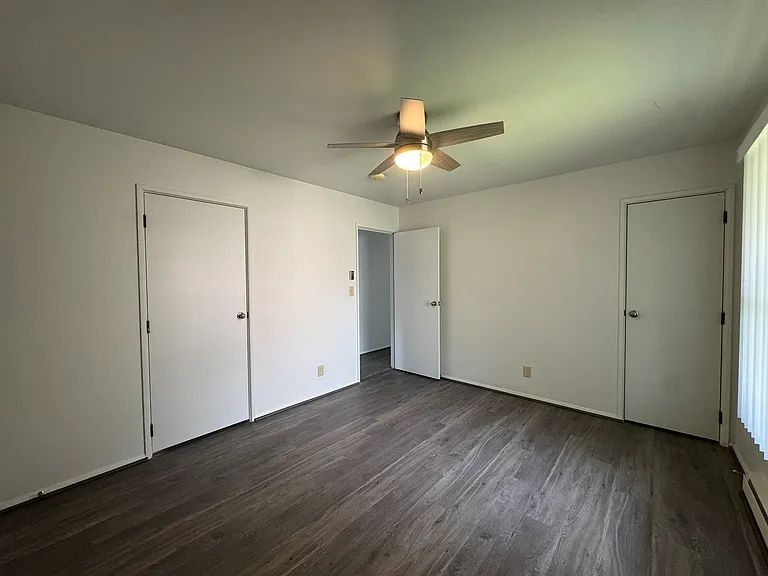 741 N Macomb St #8 — Photo 10