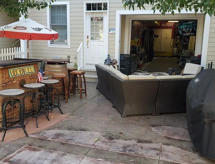 5 Langtry Ter — Photo 37