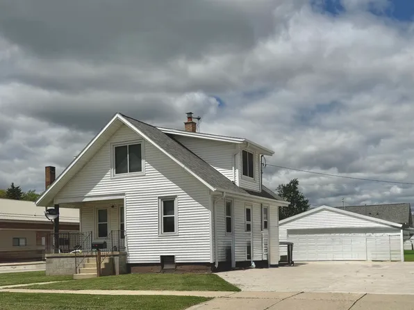 299 SW Ceresco St, Berlin, WI 54923