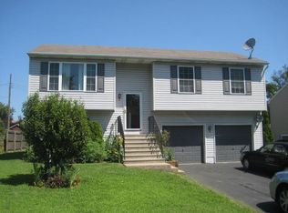 2911 Hartley Ave, Easton, PA 18045