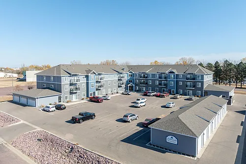 Lakeside Apartments Photo 1