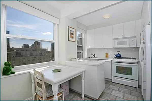 Sold by Brown Harris Stevens | media 7