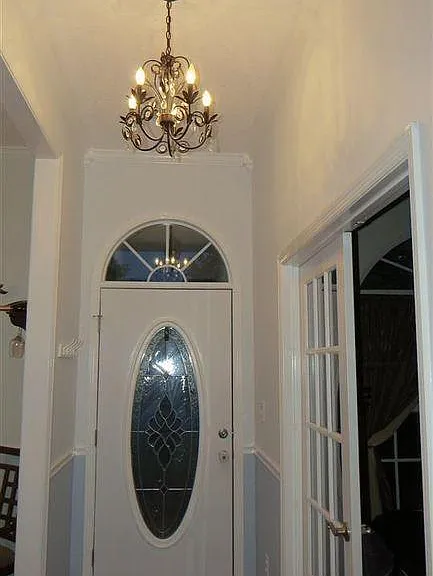 136 Coldsprings Dr — Photo 5