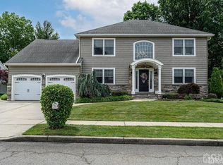 116 Bissett St, Sayreville, NJ