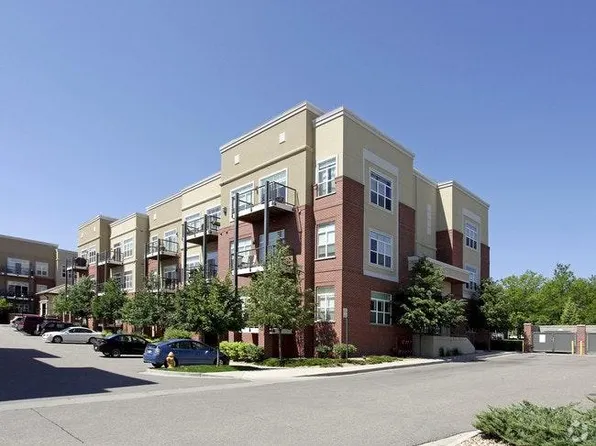 5677 Park Place Ave Unit 210B, Greenwood Village, CO 80111