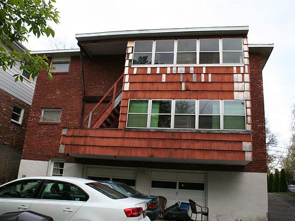 3rd image of 64 Pinehurst Ave
