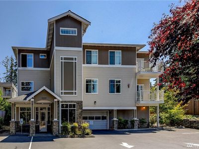 20028 15th Ave NE APT 110, Shoreline, WA, 98155